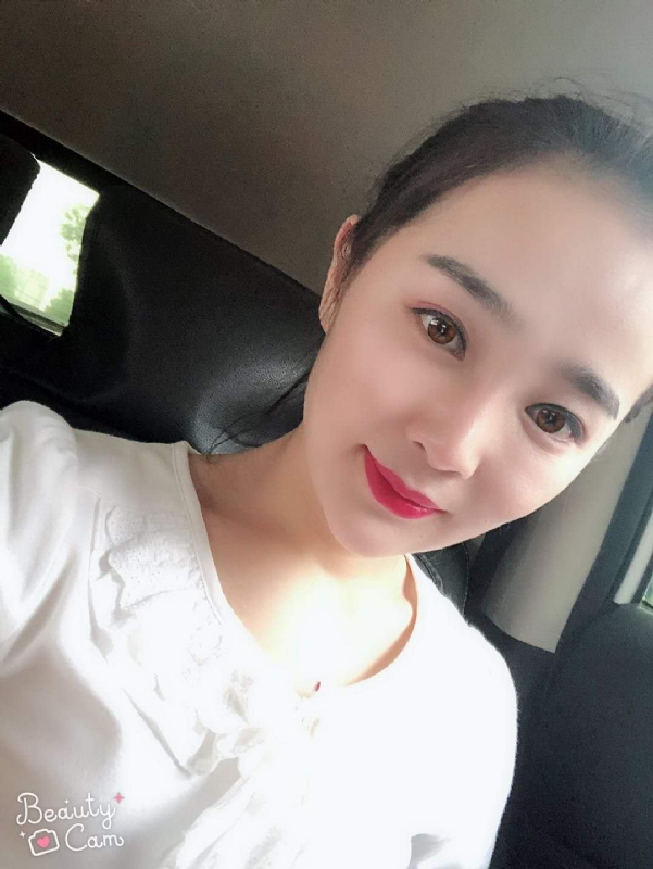 美伊的第一张照片--贵阳相亲服务中心