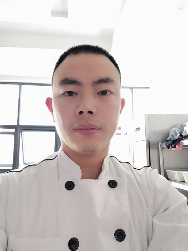 剑客段狼的第一张照片--贵阳相亲服务中心