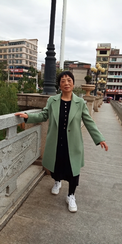 小玲的第一张照片--贵阳相亲服务中心