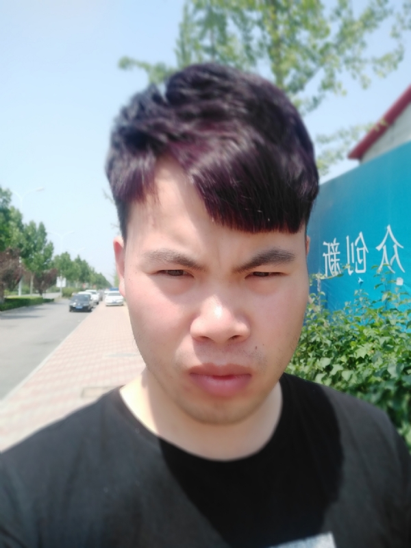 迷迭无情的第一张照片--贵阳相亲服务中心