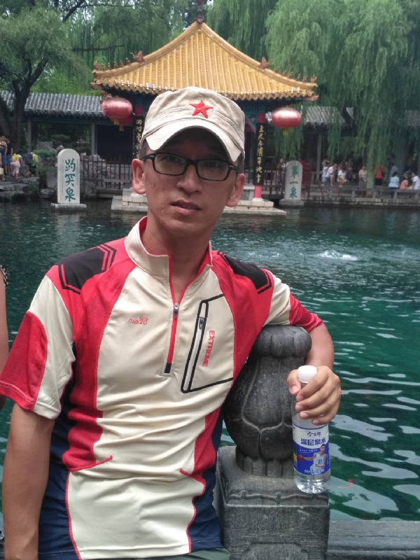 晓峰的第二张照片--贵阳相亲服务中心