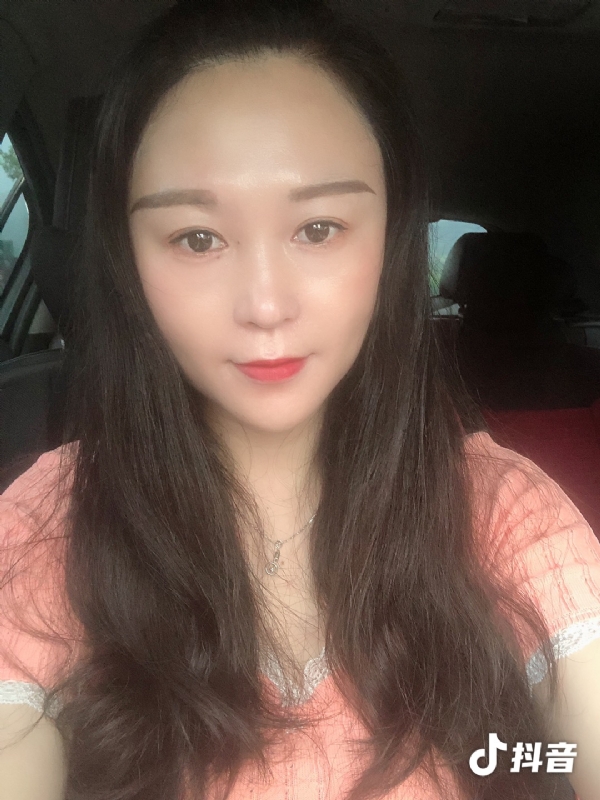 云云的第一张照片--贵阳相亲服务中心