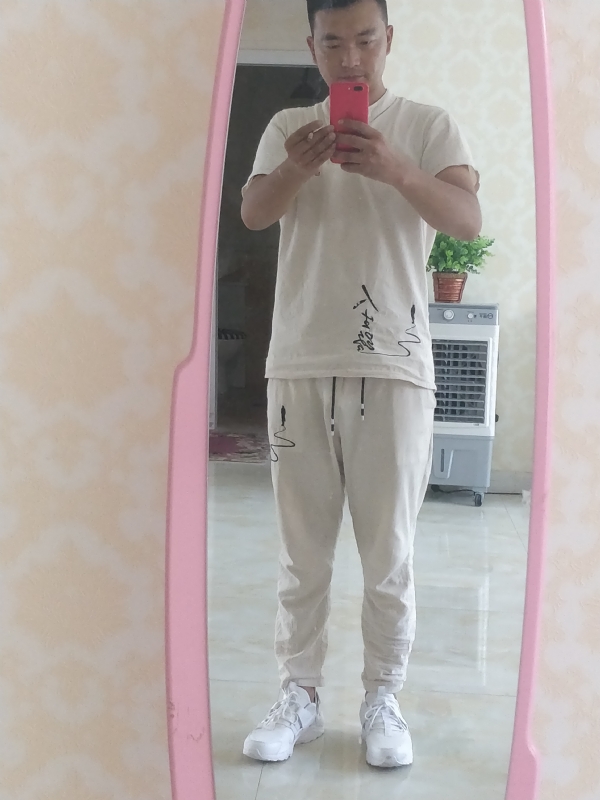 一天一根烟的第一张照片--贵阳相亲服务中心