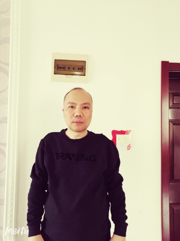酒香四溢的第一张照片--贵阳相亲服务中心
