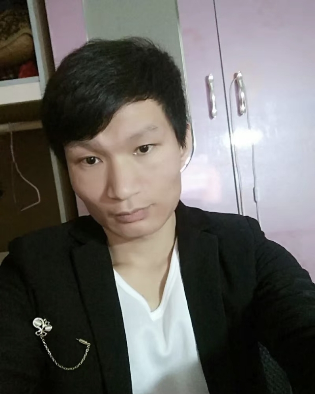 季绍伟的第二张照片--贵阳相亲服务中心