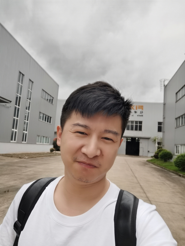 二叔的第二张照片--贵阳相亲服务中心