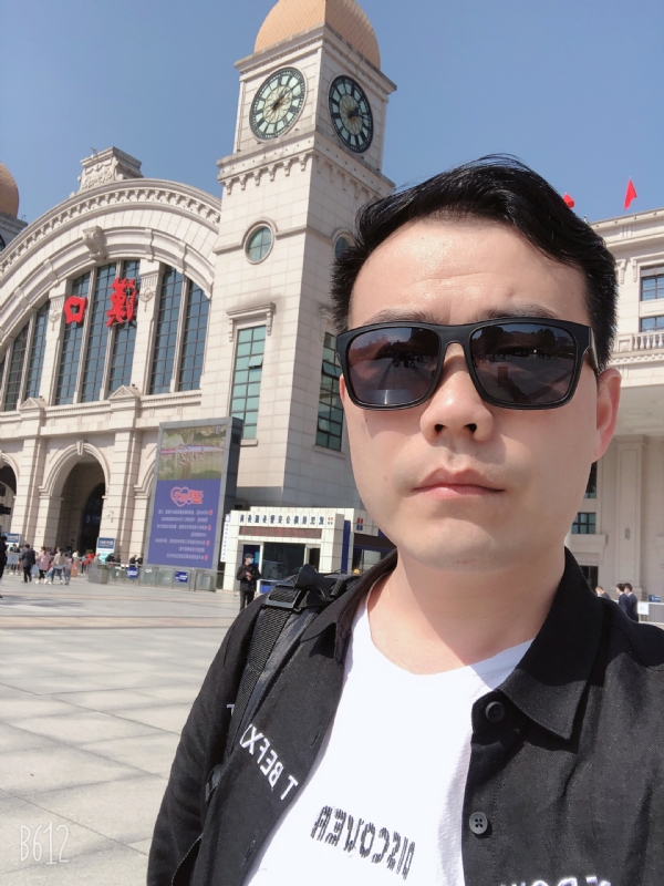 楚河畔的第一张照片--贵阳相亲服务中心