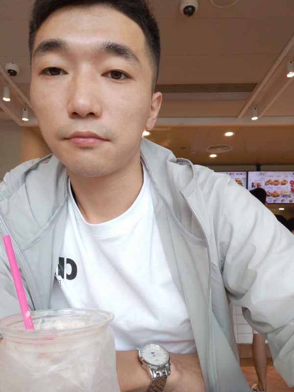 须臾数年的第三张照片--贵阳相亲服务中心