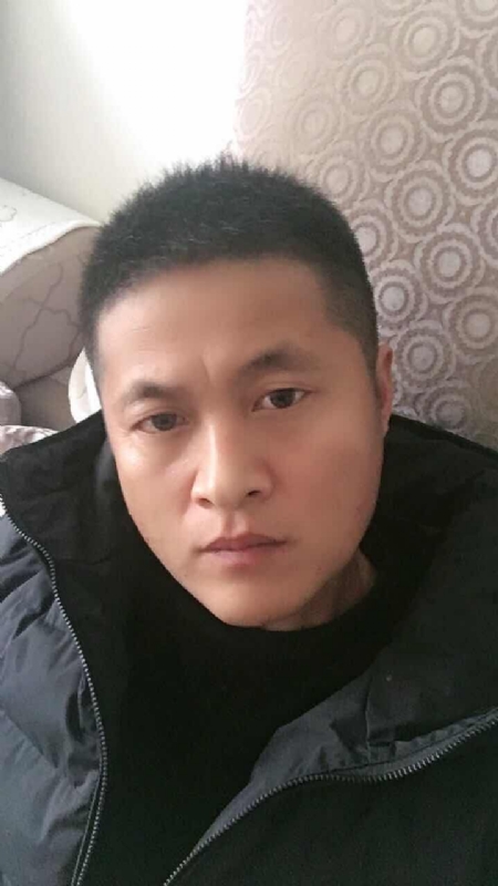 往事随风的第一张照片--贵阳相亲服务中心