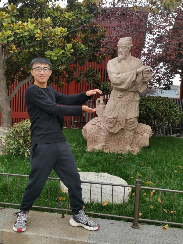蜗牛壳的第一张照片--贵阳相亲服务中心