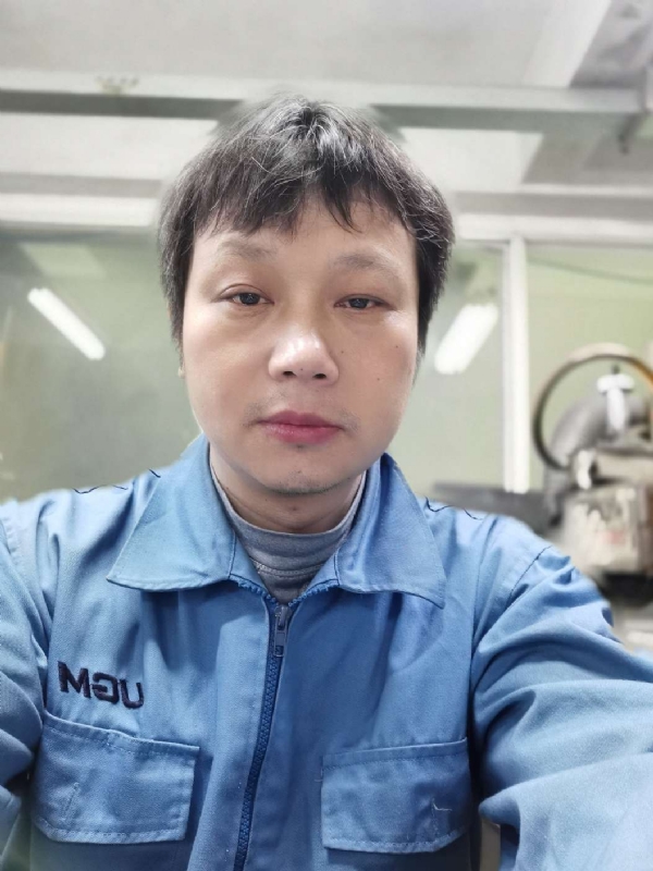 伤心人的第一张照片--贵阳相亲服务中心