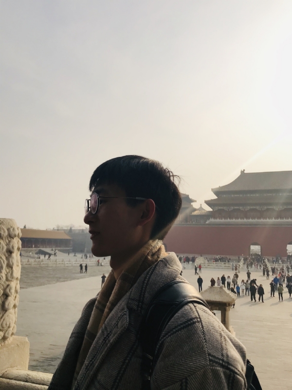 夏侯醉平的第一张照片--贵阳相亲服务中心