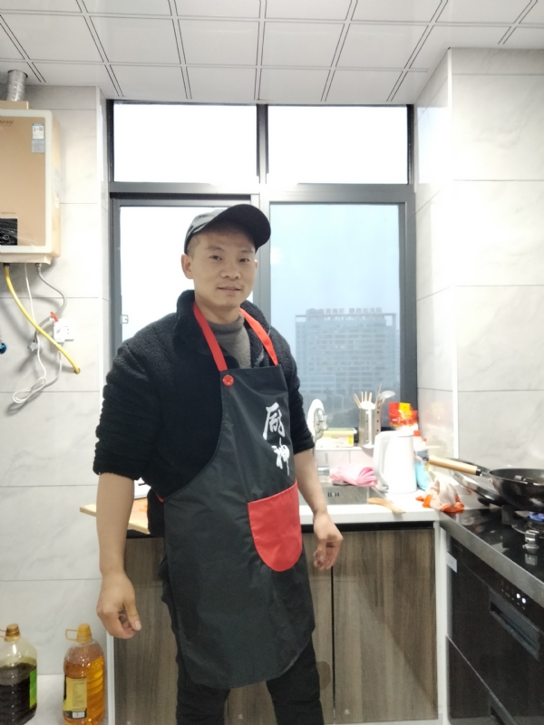 国宝的第一张照片--贵阳相亲服务中心