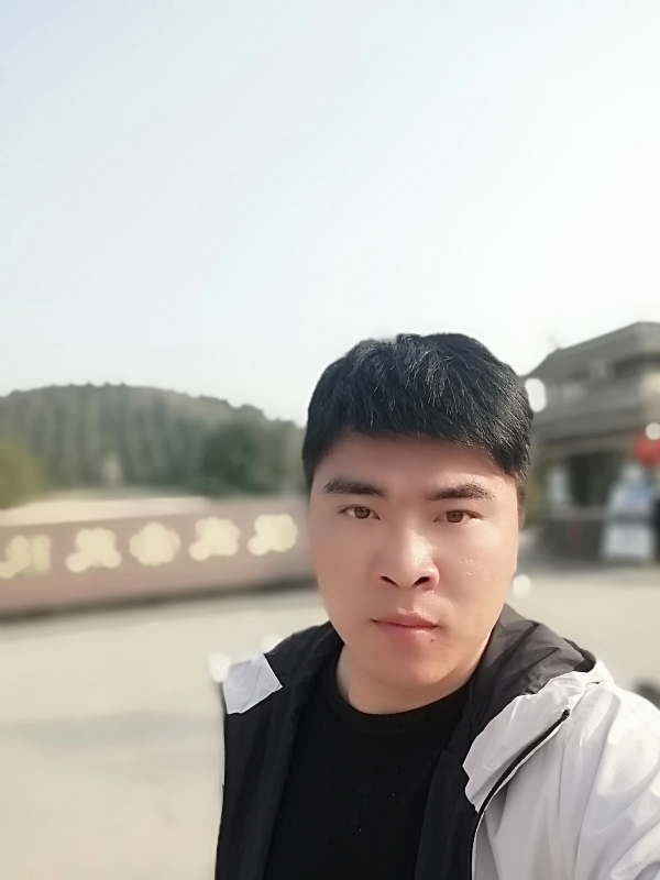 long7的第一张照片--贵阳相亲服务中心