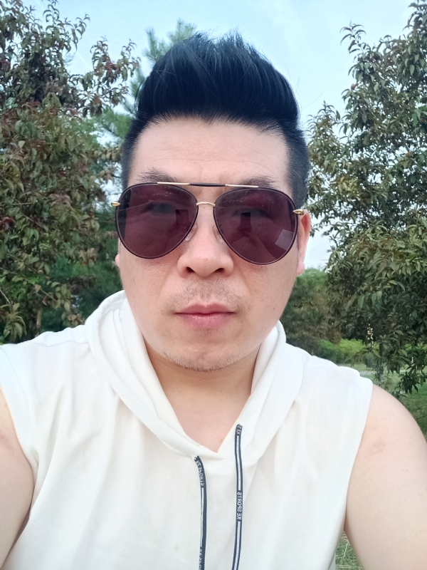 等风来的第二张照片--贵阳相亲服务中心