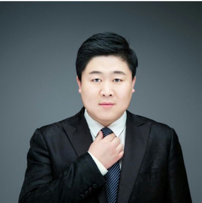 迷途小书童的第一张照片--贵阳相亲服务中心