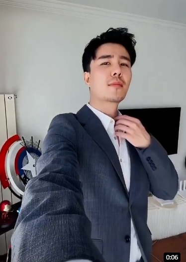 孤獨一郎的第一张照片--贵阳相亲服务中心
