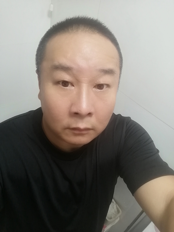 一束光的第一张照片--贵阳相亲服务中心