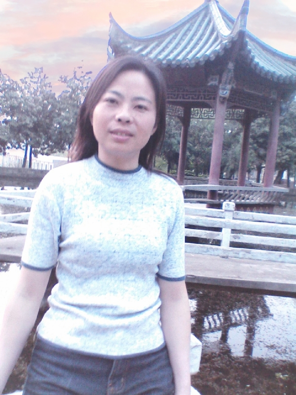 小草的第一张照片--贵阳相亲服务中心