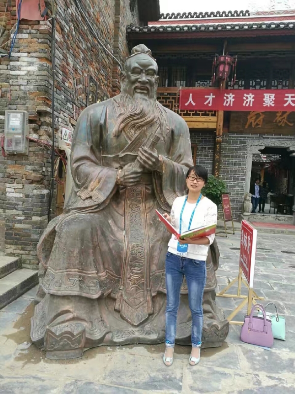过眼云烟的第一张照片--贵阳相亲服务中心