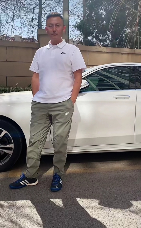 撕心裂肺的第一张照片--贵阳相亲服务中心