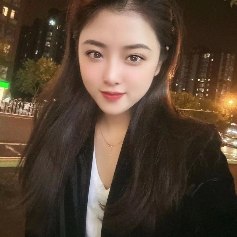 爱笑的微微的第一张照片--贵阳相亲服务中心