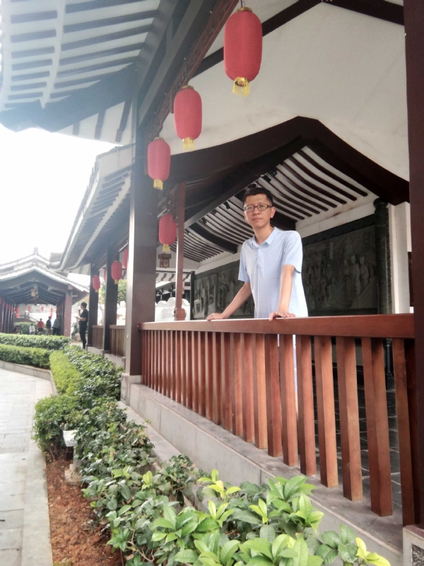 lijian的第一张照片--贵阳相亲服务中心