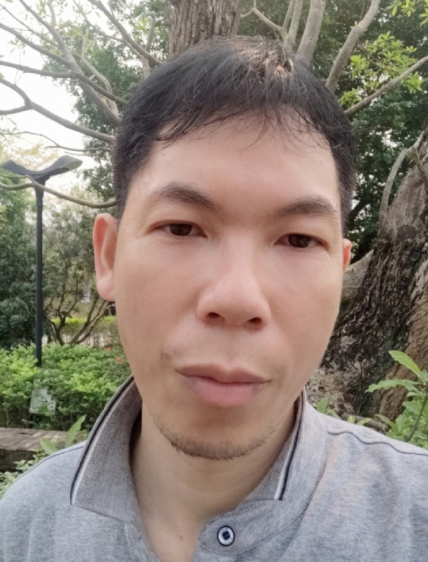 漂浮的云的第一张照片--贵阳相亲服务中心