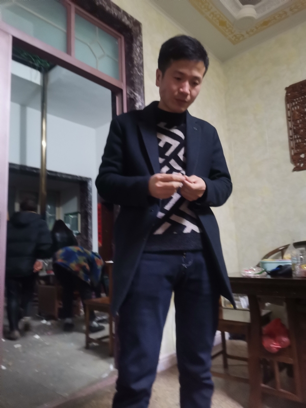 寒夜的第一张照片--贵阳相亲服务中心