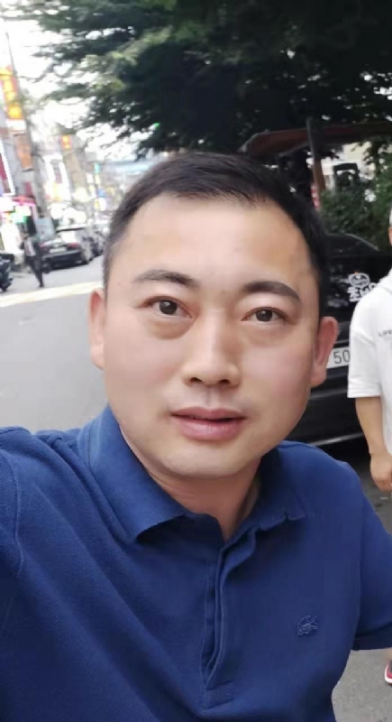 李龙的第一张照片--贵阳相亲服务中心