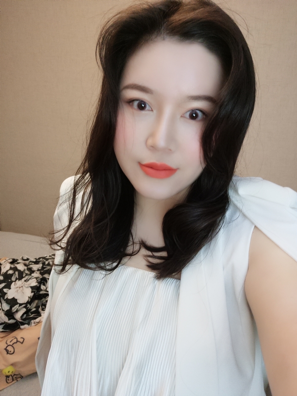 璐璐的第一张照片--贵阳相亲服务中心