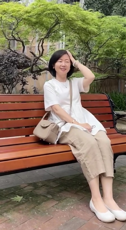 千年老母猪的第三张照片--贵阳相亲服务中心