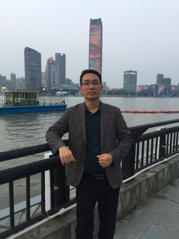 风月无边的第一张照片--贵阳相亲服务中心