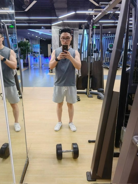 超哥的第二张照片--贵阳相亲服务中心