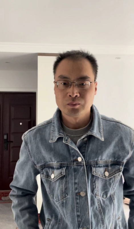墨灬白的第二张照片--贵阳相亲服务中心