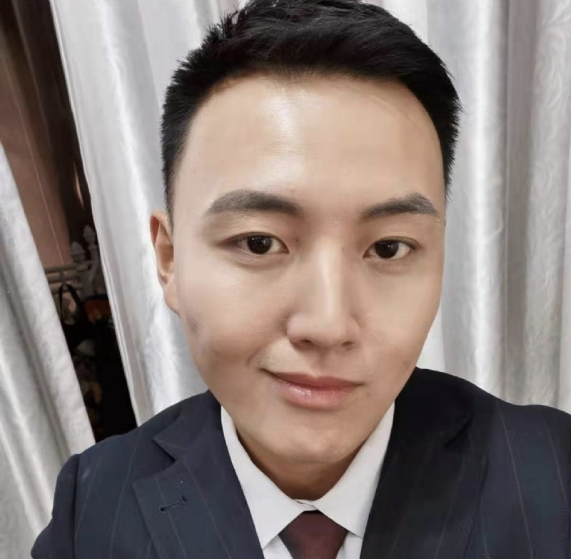 英俊潇洒的第二张照片--贵阳相亲服务中心