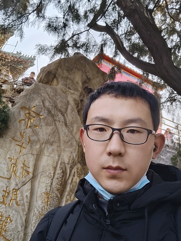 小徐要努力的第一张照片--贵阳相亲服务中心