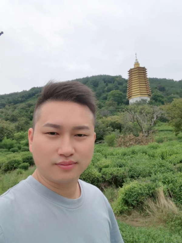 陈文海的第一张照片--贵阳相亲服务中心