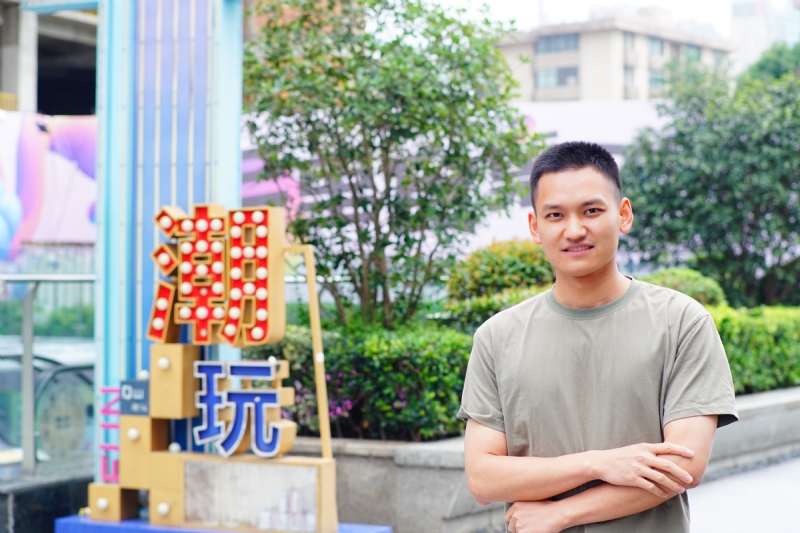 陌上烟雨的第一张照片--贵阳相亲服务中心