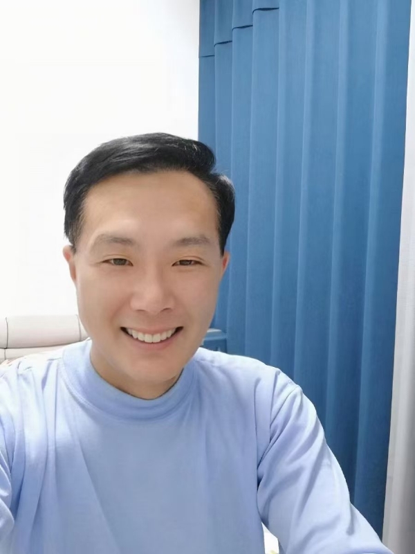 枫叶的第三张照片--贵阳相亲服务中心