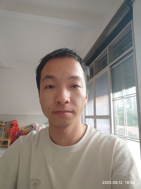 杨培鑫的第一张照片--贵阳相亲服务中心